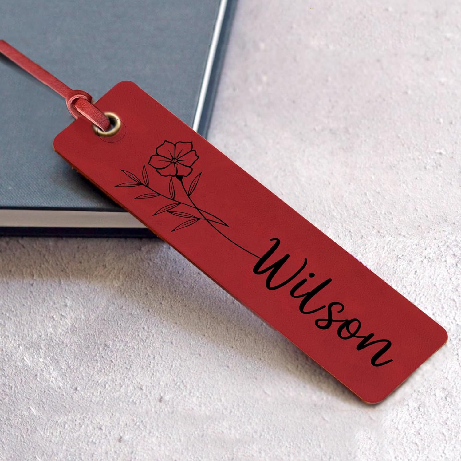 Personalised Bookmark Engraved Leather Book Mark Gifts with Birth Month Flower for Women Men Teacher Custom Bookmark Book Marks Bookmarks Gifts for Graduation Birthday Christmas (Brown)